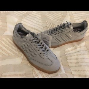 Adidas- Samba